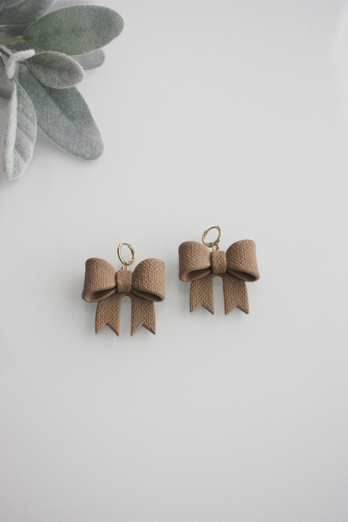 Linen Bows