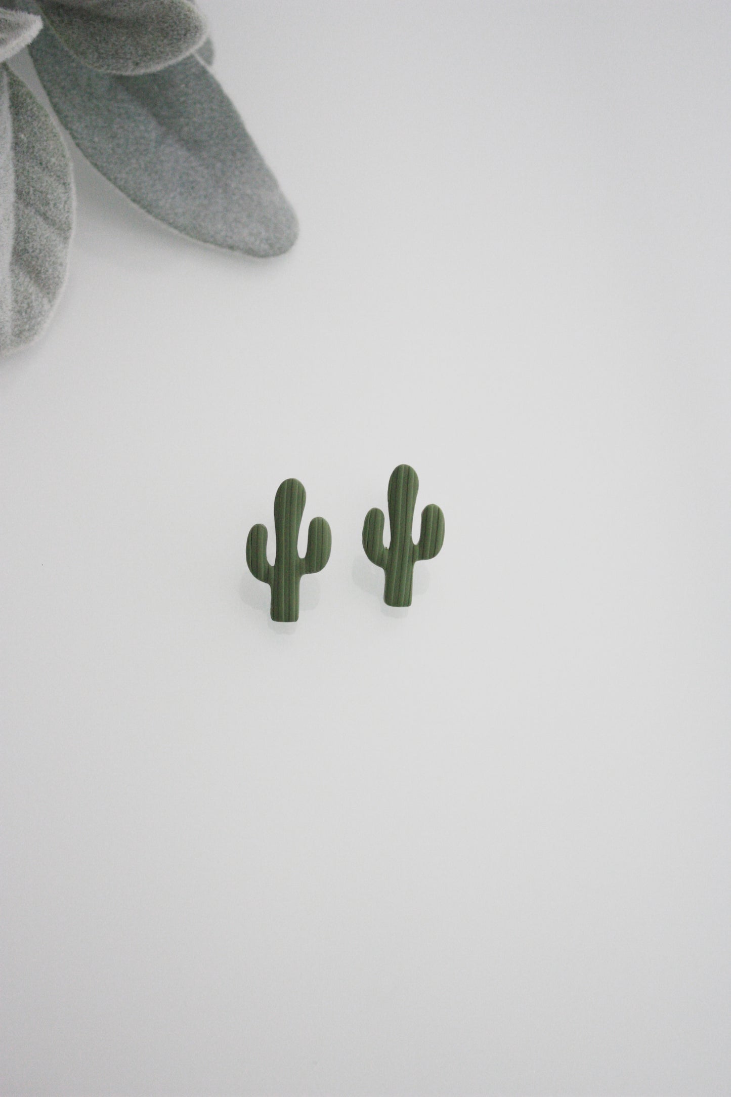 Cactus Studs