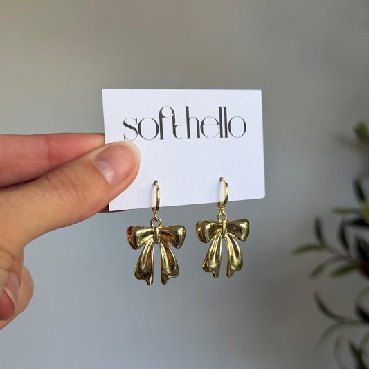 18k Gold Plated Chunky Bow Huggie Earrings
